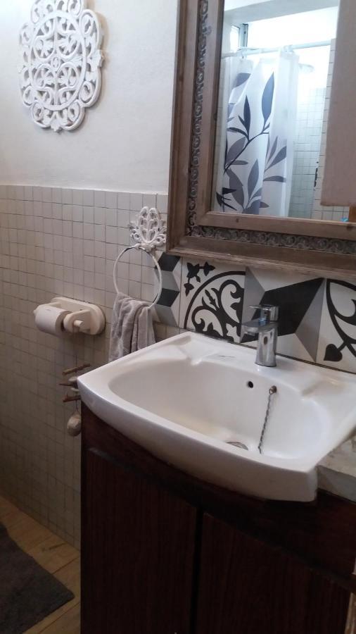 Comfy Home-Tropical Garden & 5 Min Walk To Beach Tamarin Luaran gambar